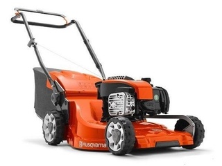 Газонокосилка бензиновая Husqvarna LC 247
