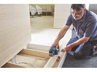 Аккумуляторный рубанок Bosch GHO 12V-20