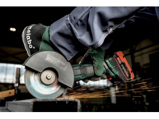 Аккумуляторная угловая шлифмашина Metabo WPB 18 LT BL 11-125 Quick (каркас, metaBOX)