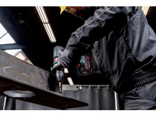 Аккумуляторная дрель-шуруповерт Metabo BS 18 LTX-3 BL I Metal