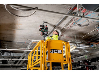 Аккумуляторный перфоратор Metabo KH 18 LTX BL 24 Q Set ISA (metaBOX 185 XL)