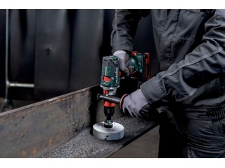 Аккумуляторная дрель-шуруповерт Metabo SB 18 LTX-3 BL Q I (каркас)