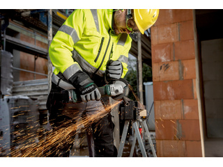 Аккумуляторная угловая шлифмашина Metabo W 18 L BL 9-125 602374510