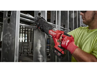 Акумуляторна шабельна пилка MILWAUKEE M18 ONE FSZ-0X (каркас)
