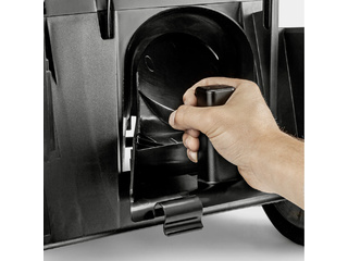 Акумуляторна газонокосарка Karcher LMO 3-18