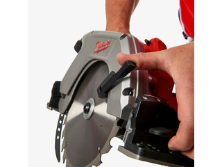 Пила дискова Milwaukee CS 85 CBE